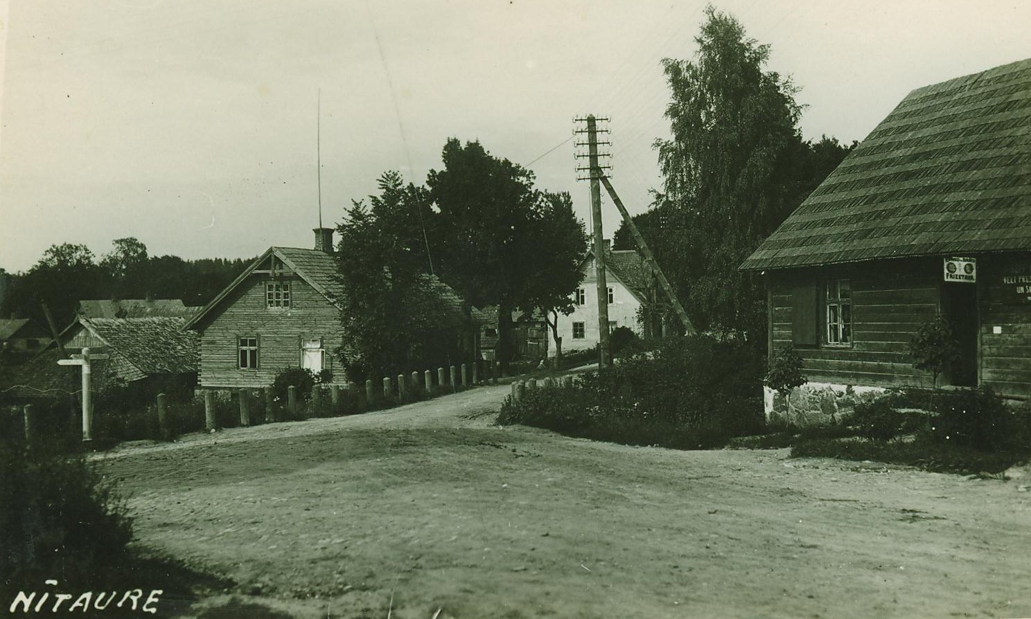 nitaures vesturiskais skats